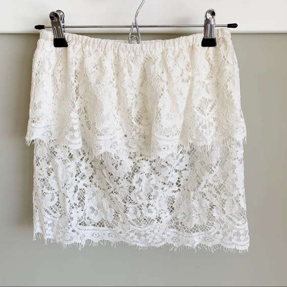 Aritzia Wilfred white lace strapless tube top XS